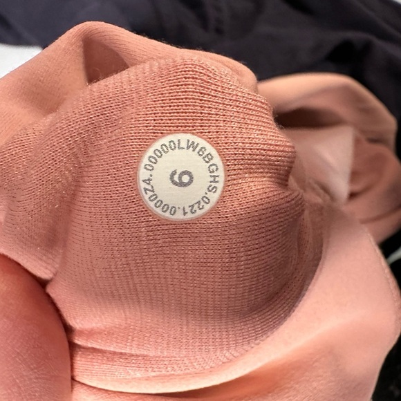 Lululemon Pale Pink Women’s Leggings Pants - Picture 4 of 7